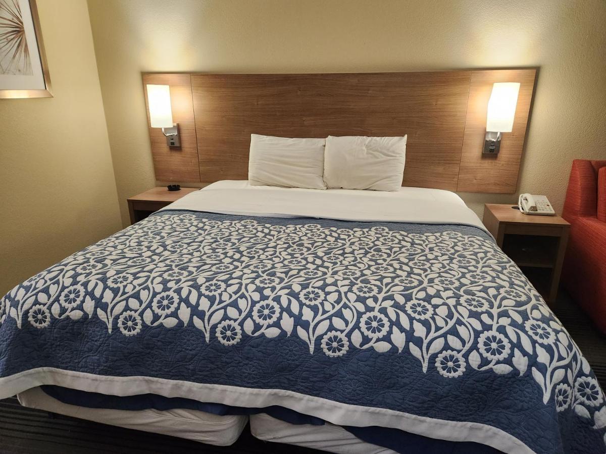 هندرسون Budget Host Inn المظهر الخارجي الصورة