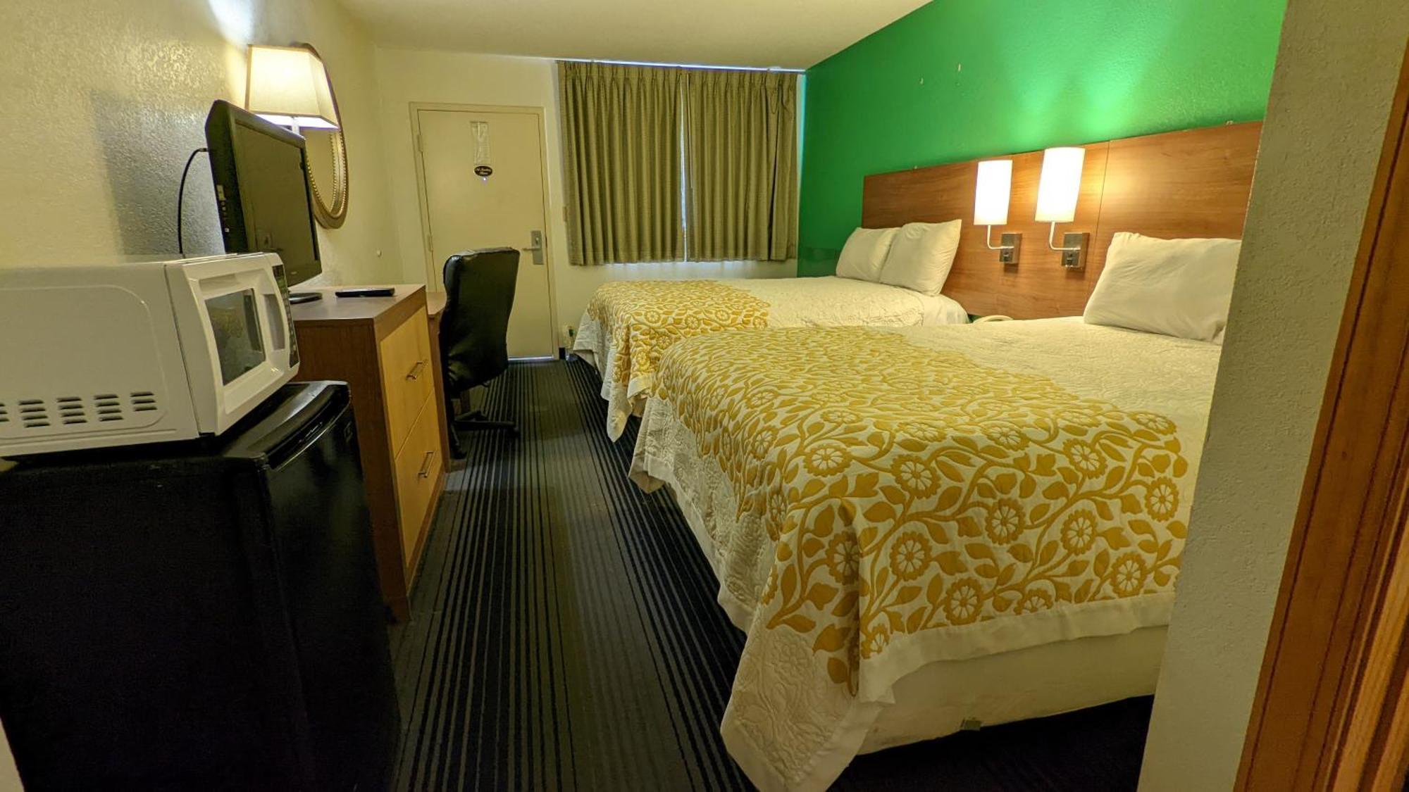 هندرسون Budget Host Inn المظهر الخارجي الصورة